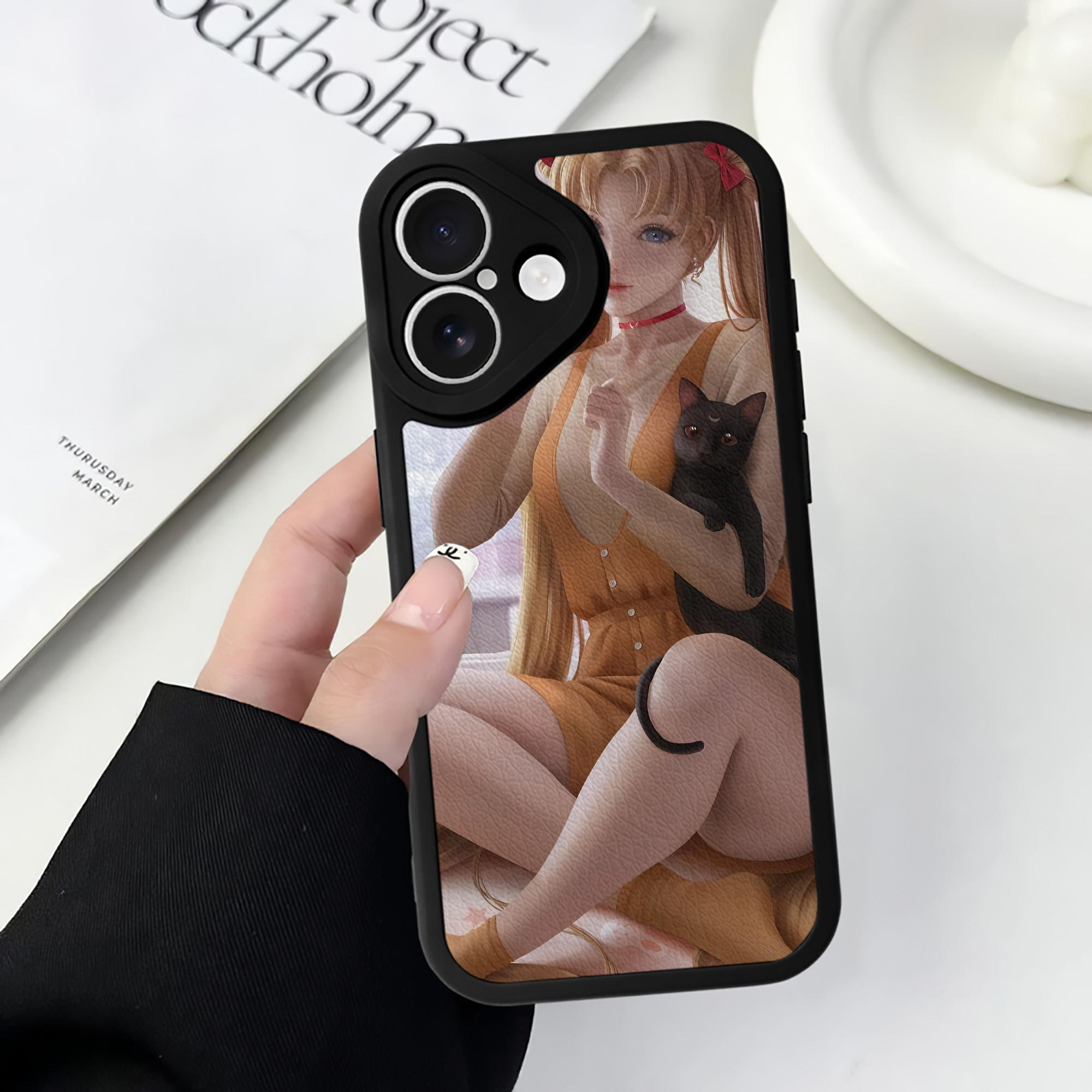（画像用） 美少女戦士セーラームーン Sailor Moon 【iPhone 16シリーズ対応】シリコンスマホケース（レザー調） 材質：シリコン